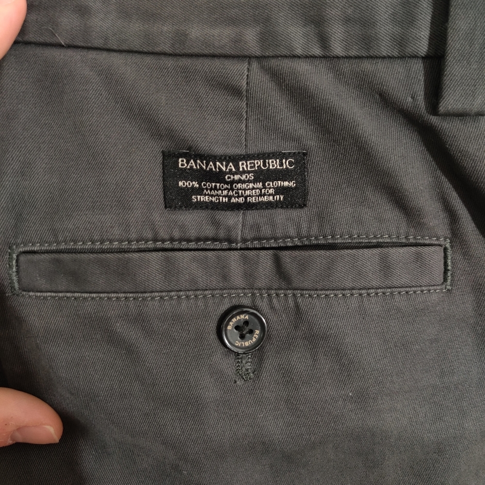 Banana Republic Chino 32 x 32
